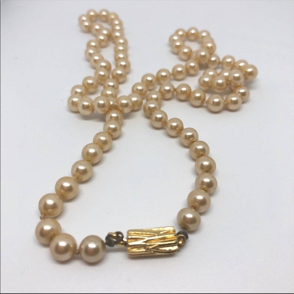 Vintage Napier Pearl Necklace - Picture 3 of 8